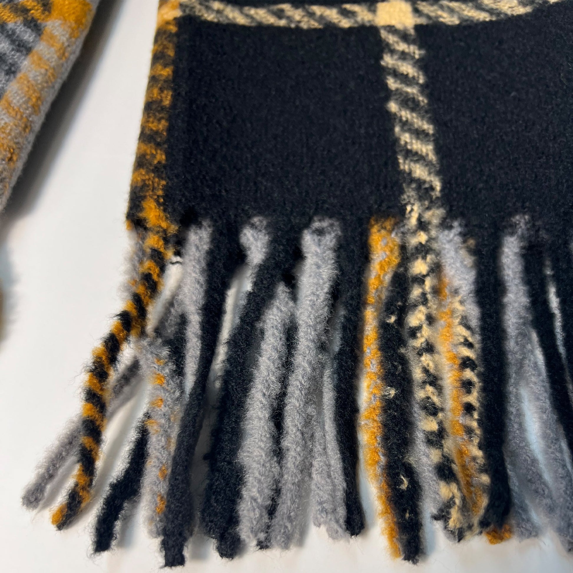 Women’s Striped Scarf | Cozy Stylish Winter Accessory