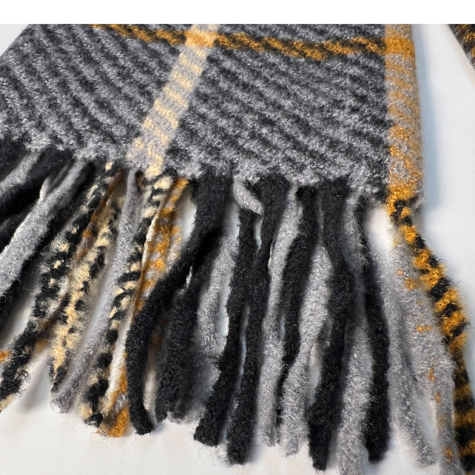 Women’s Striped Scarf | Cozy Stylish Winter Accessory
