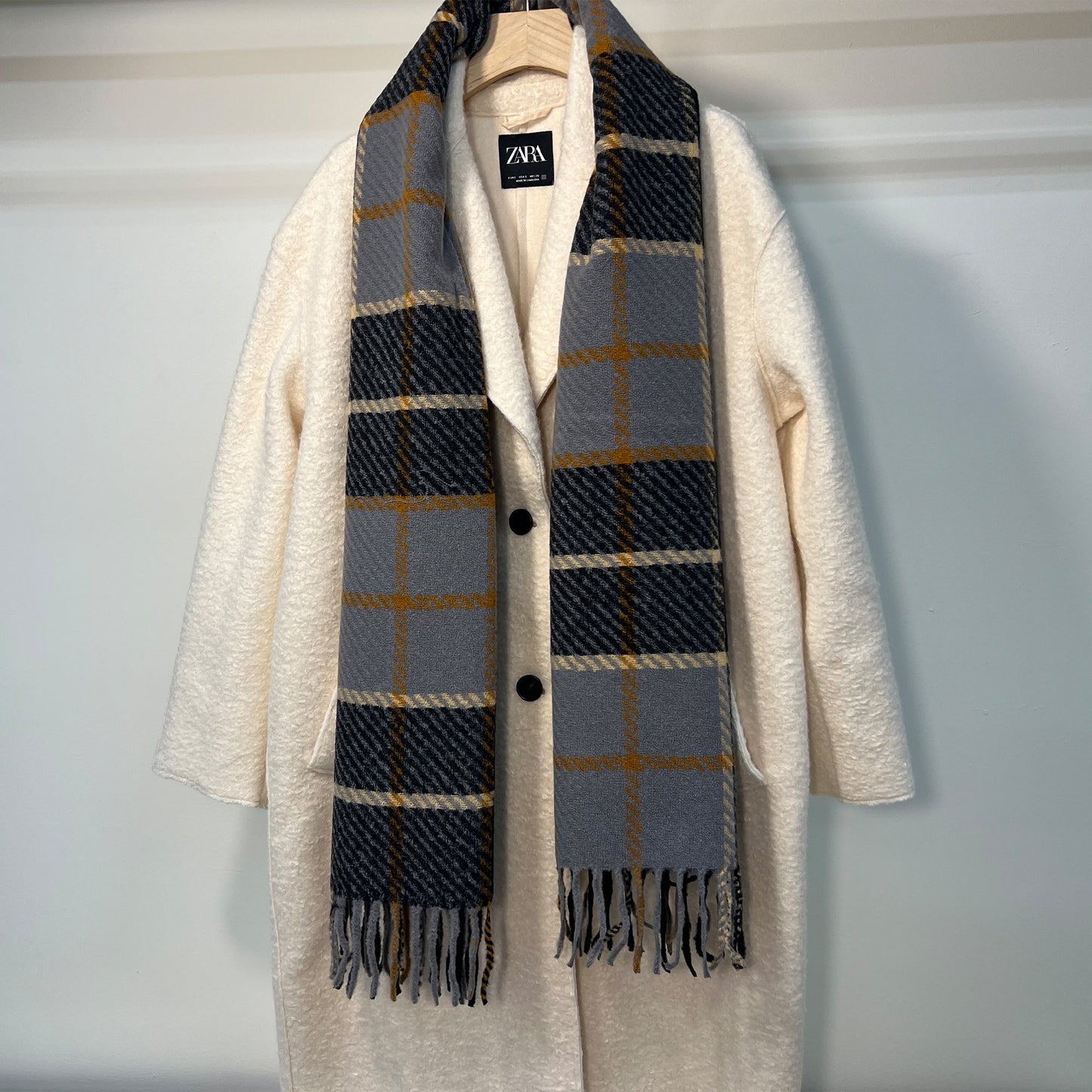 Women’s Striped Scarf | Cozy Stylish Winter Accessory