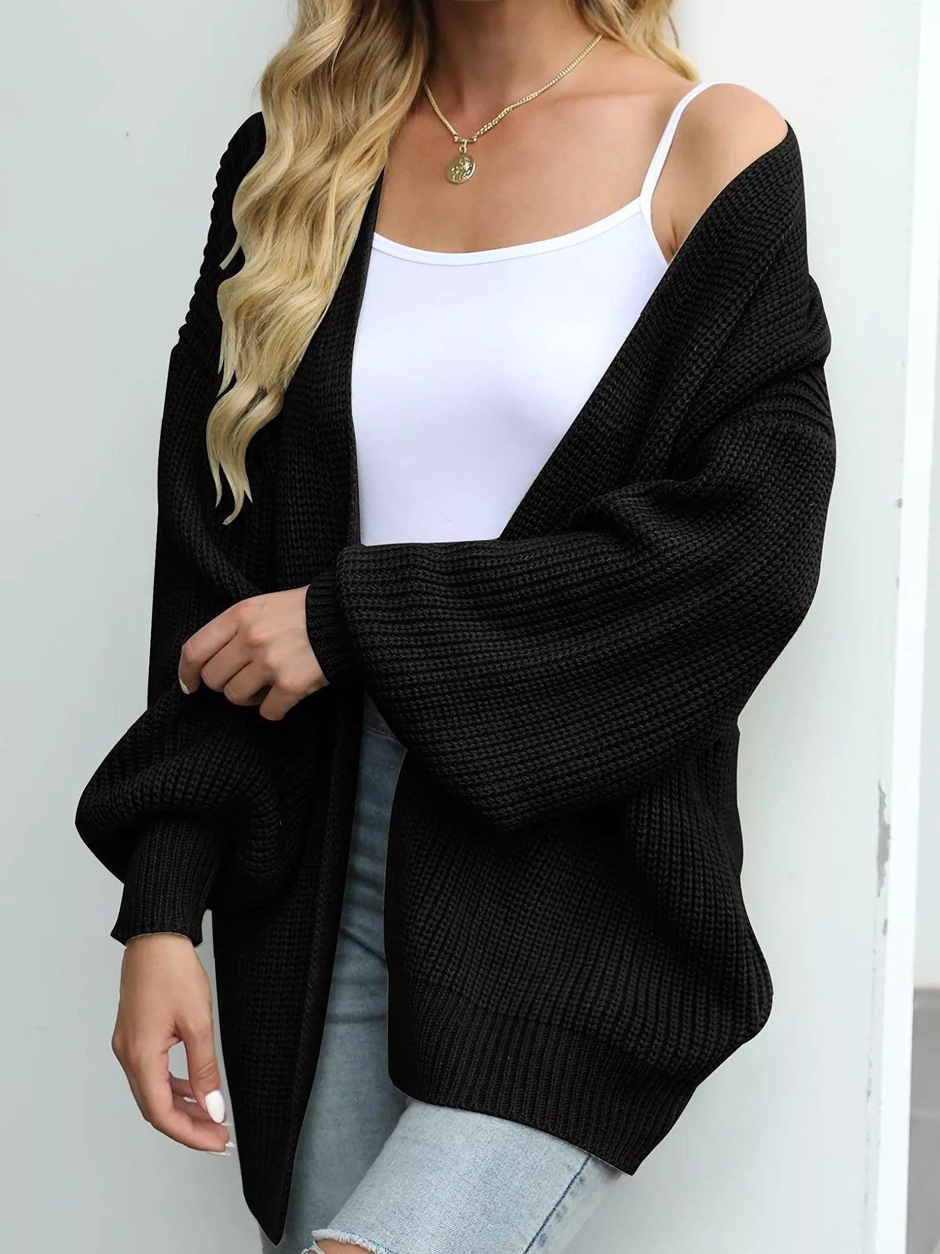 Chunky Knit Cardigan | Warm & Stylish Winter Essential