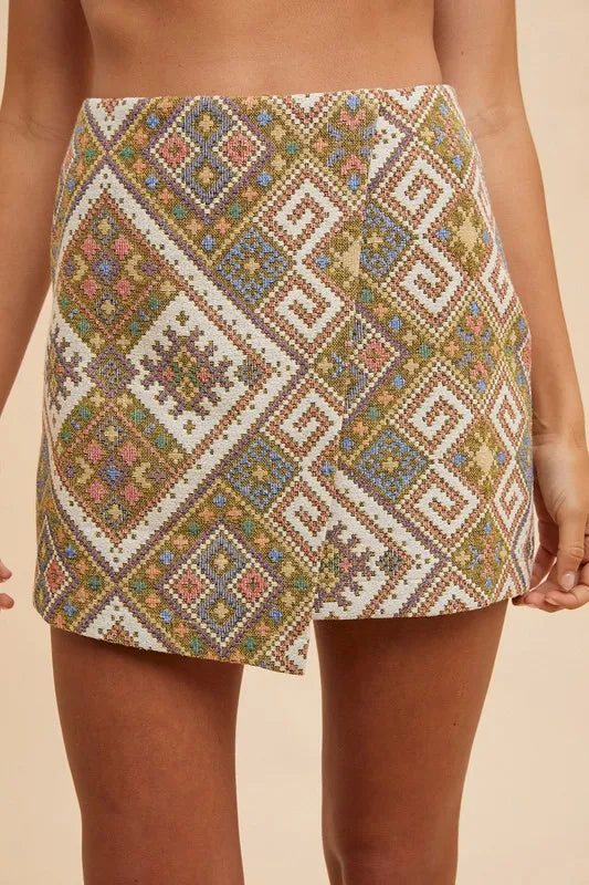 Woven Jacquard Mini Skirt | Elegant Textured Women’s Fashion